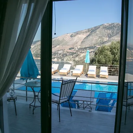 Villa Margarita Zola